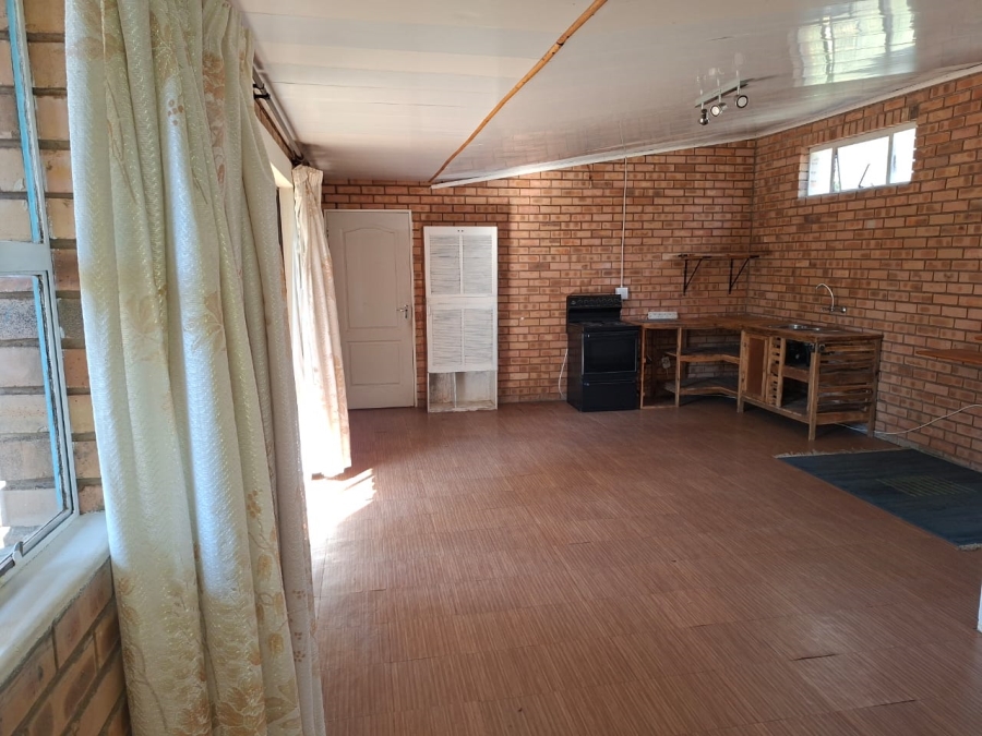To Let 1 Bedroom Property for Rent in Wilkoppies North West
